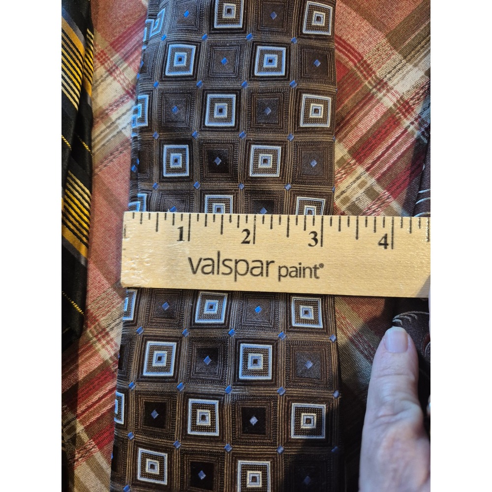 Necktie Bundle: Van Heusen, Joseph Abboud, Croft &‎ Barrow - Striped & Patterned - Picture 9 of 10